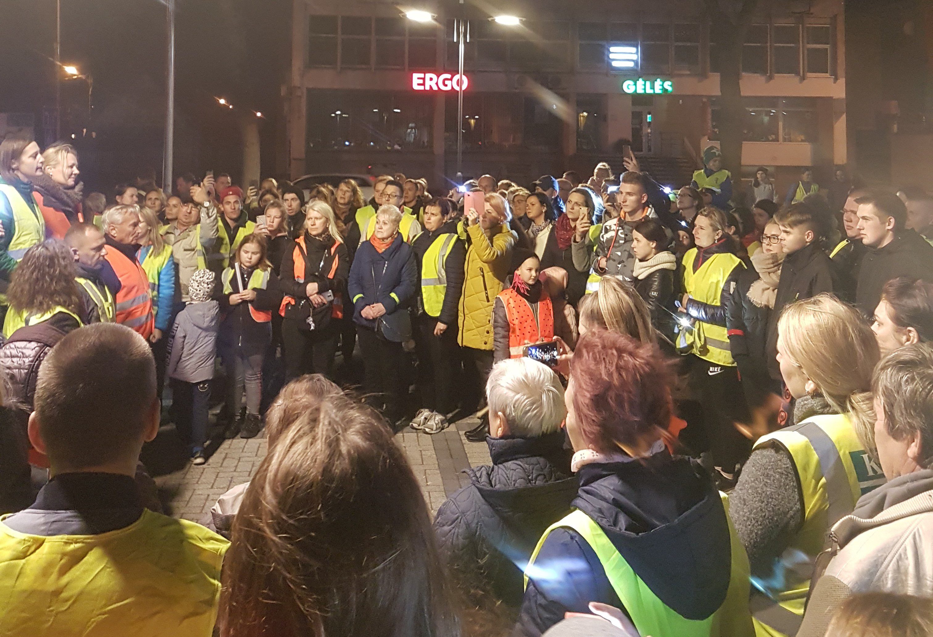 Kuršėniškių pilietinė akcija neišgirsta: žudikėje perėjoje – nauja eismo nelaimė