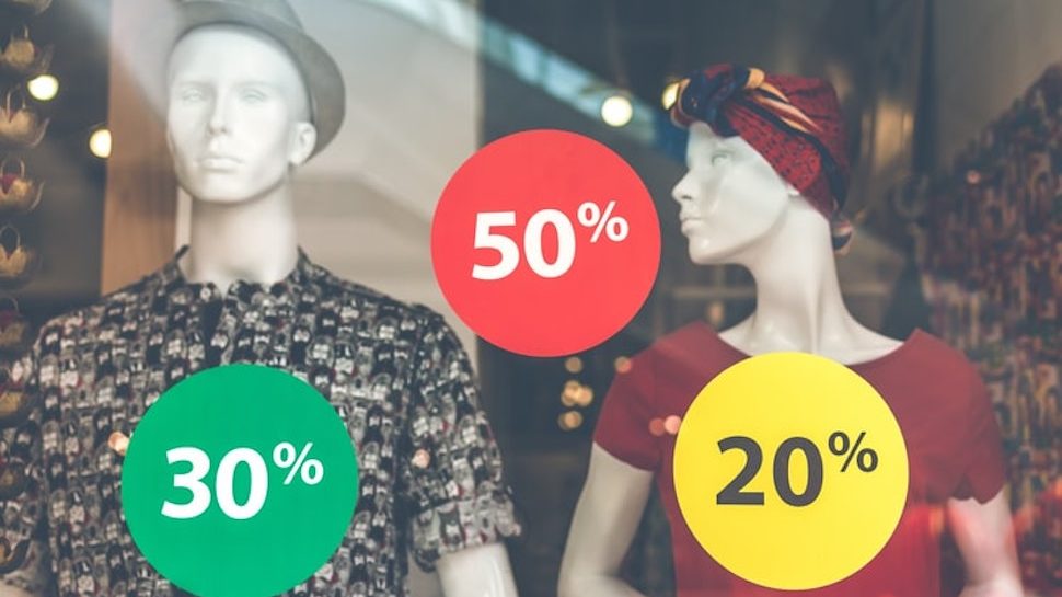 Juodasis penktadienis: TOP 5 slaptos pardavėjų manipuliacijos pirkėjais