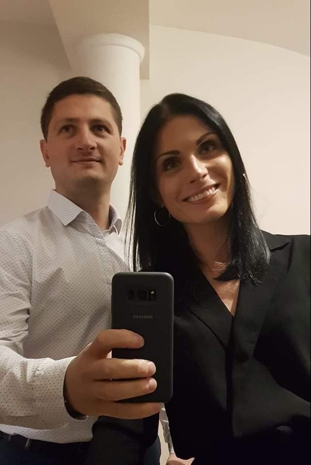 E.Mončauskas su naująja sugyventine L.Juozapaityte, dėl kurios paliko žmoną su dviem vaikais. Nuotrauka iš asmeninės Facebook'o paskyros.