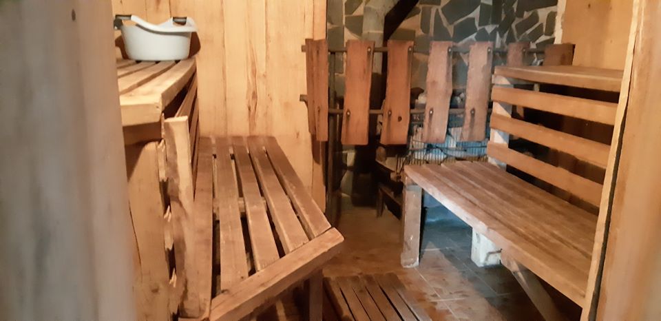 Mankiškių kaime nuomojamoje pirtyje susimušė sutuoktiniai.