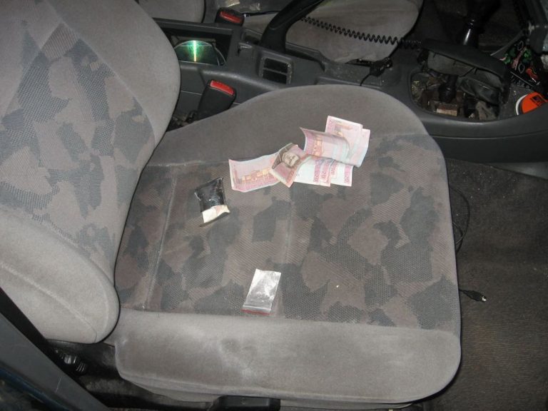 Policija pas radviliškiečius rado narkotikus.