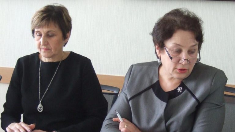 Linos Baškevičienės laukia labai dosnios Kalėdos - jos vyras Savivaldybėi pardavė butą už beveik 50 tūkst. eurų.