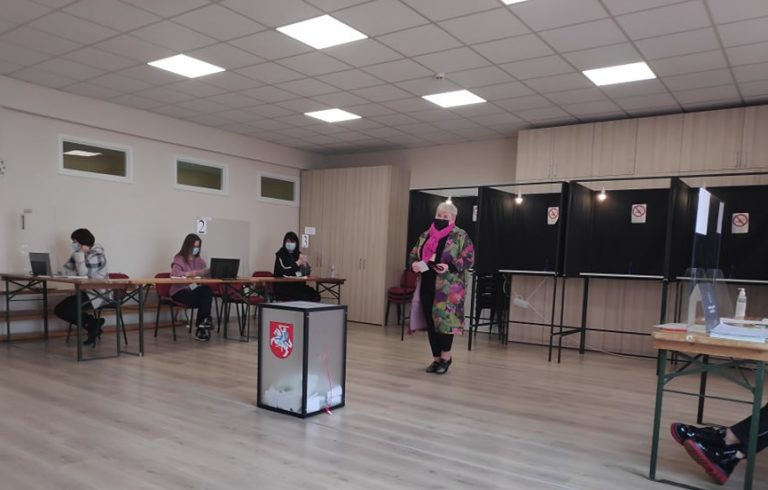 Rinkėjai suaktyvėjo: neišvengiama smulkių pažeidimų