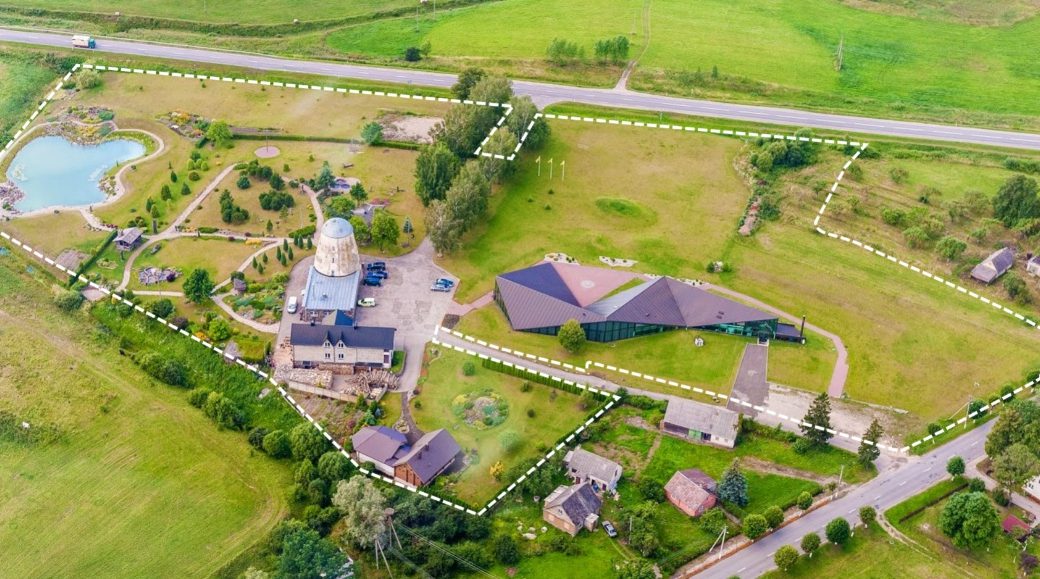 Parduodamas Šeduvos malūnas