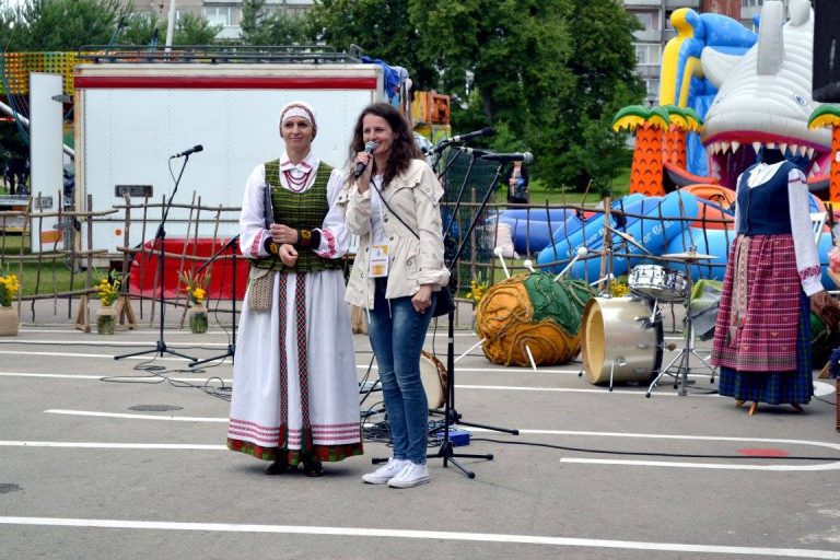 Kultūros centras tampa privačiu UAB’u – direktorė I.Ginkevičienė įdarbino savo dukrą