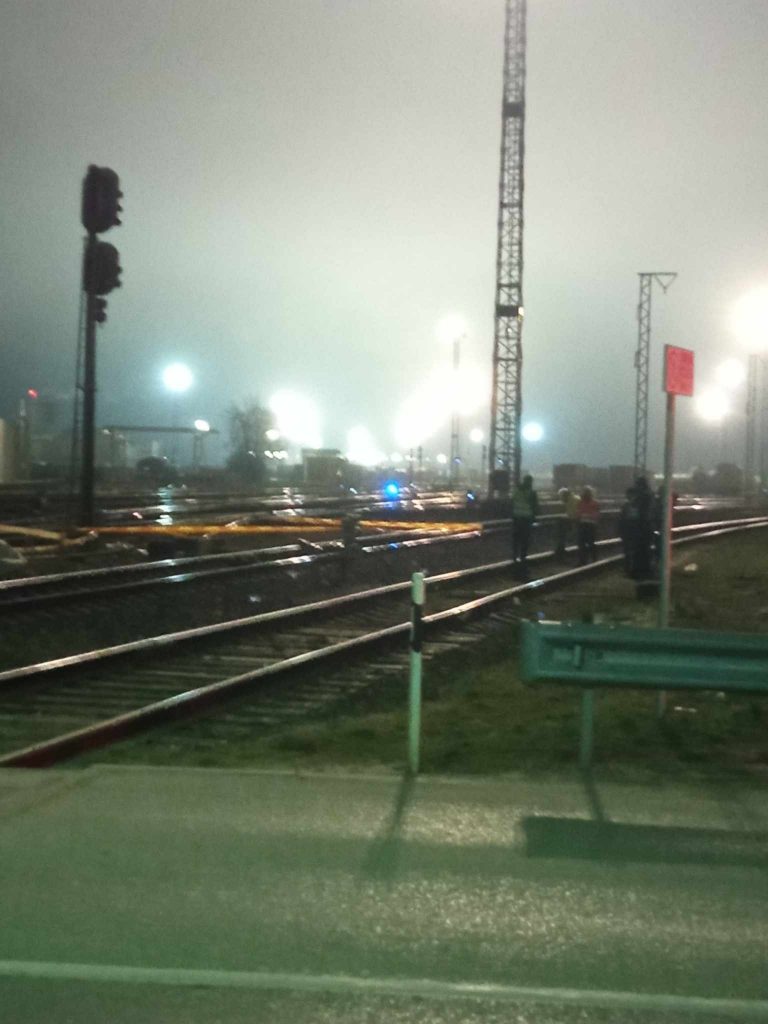 Tragedija Radviliškio rajone: keleivinis traukinys partrenkė ir mirtinai sužalojo vyrą