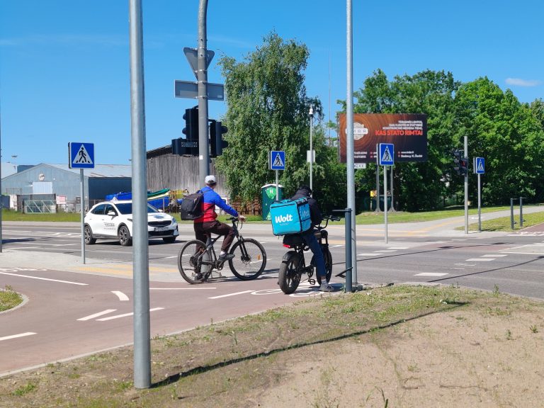 Kelias gatve Bolt Sankryža